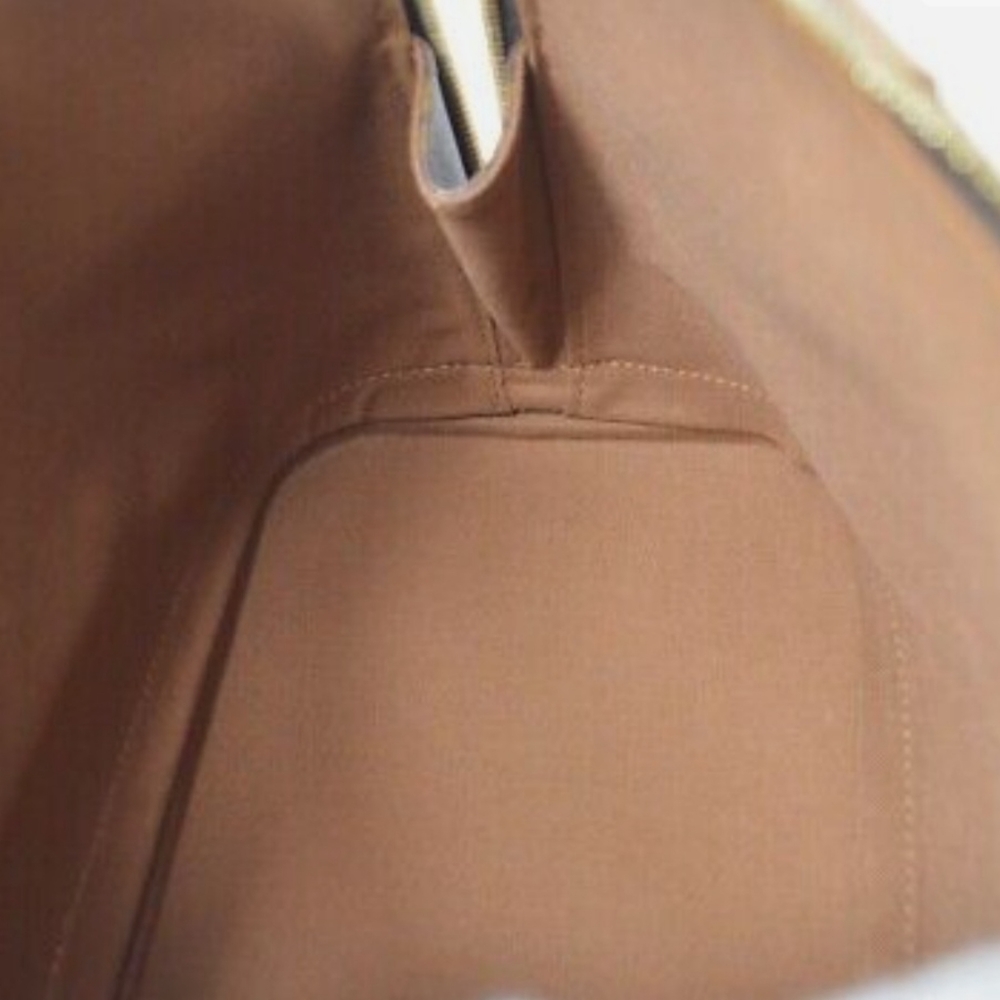 Louis vuitton Alma PM in Monogram canvas - Picture 9 of 10